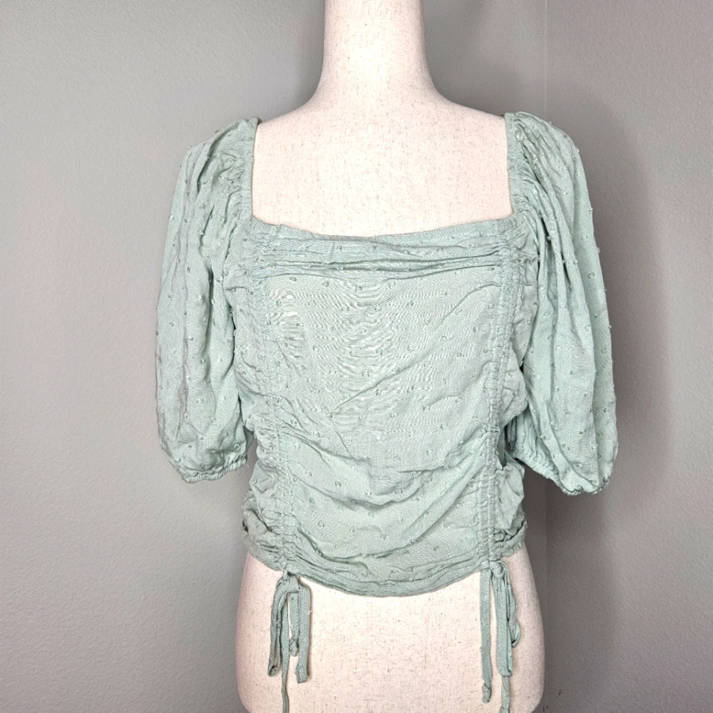 XL textured Puff sleeve top  green cropped draw string gathering stretchy 115